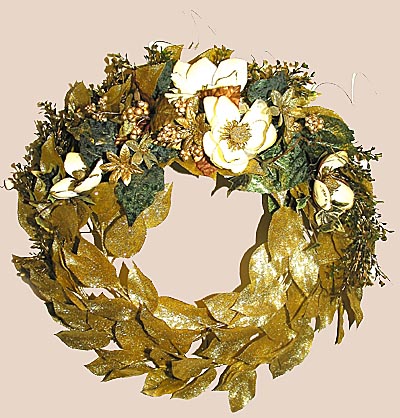 Shaganappi Designs - Christmas Gold Wreath