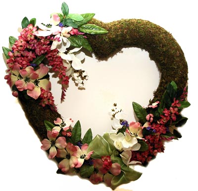 Shaganappi Designs - Moss Dogwood Heart Wreath